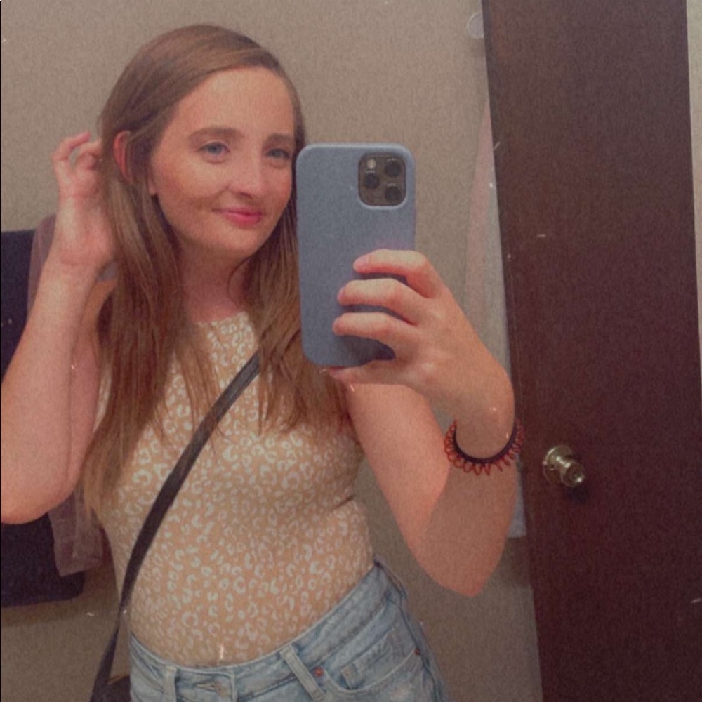 Meet your Posher, Brianna